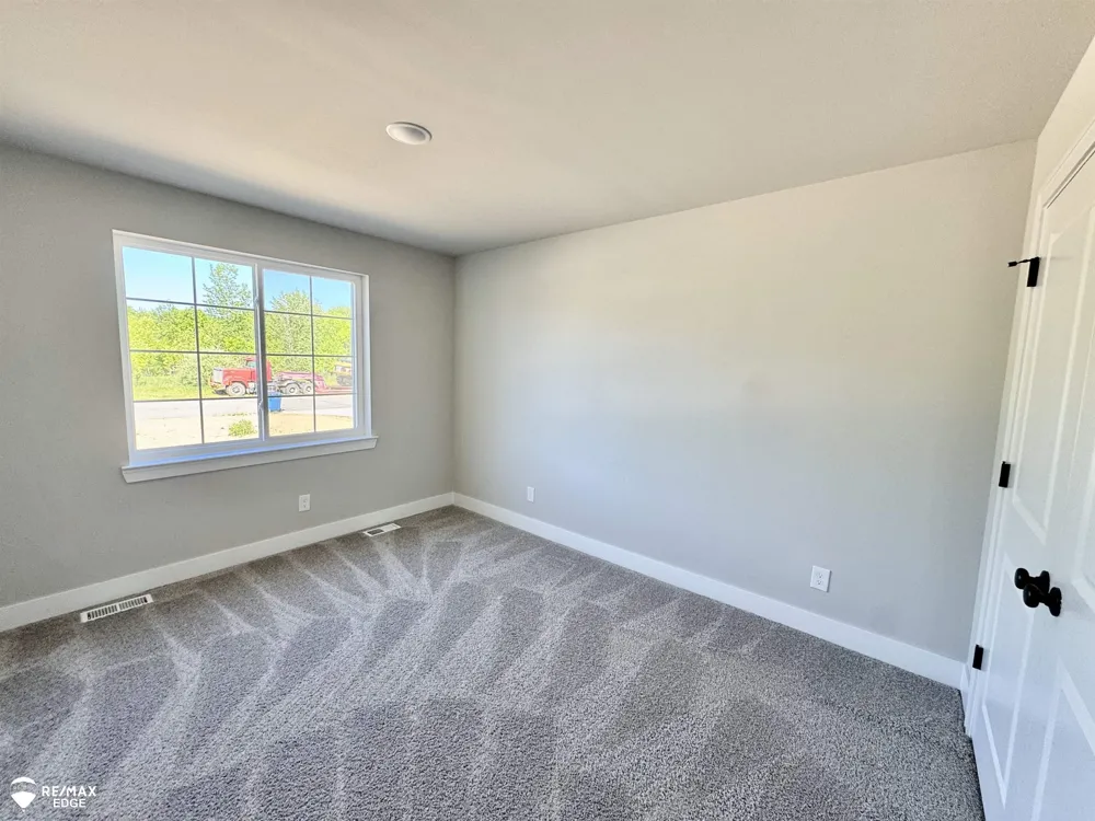 8323 Peninsula Circle Mundy Township, MI 48439