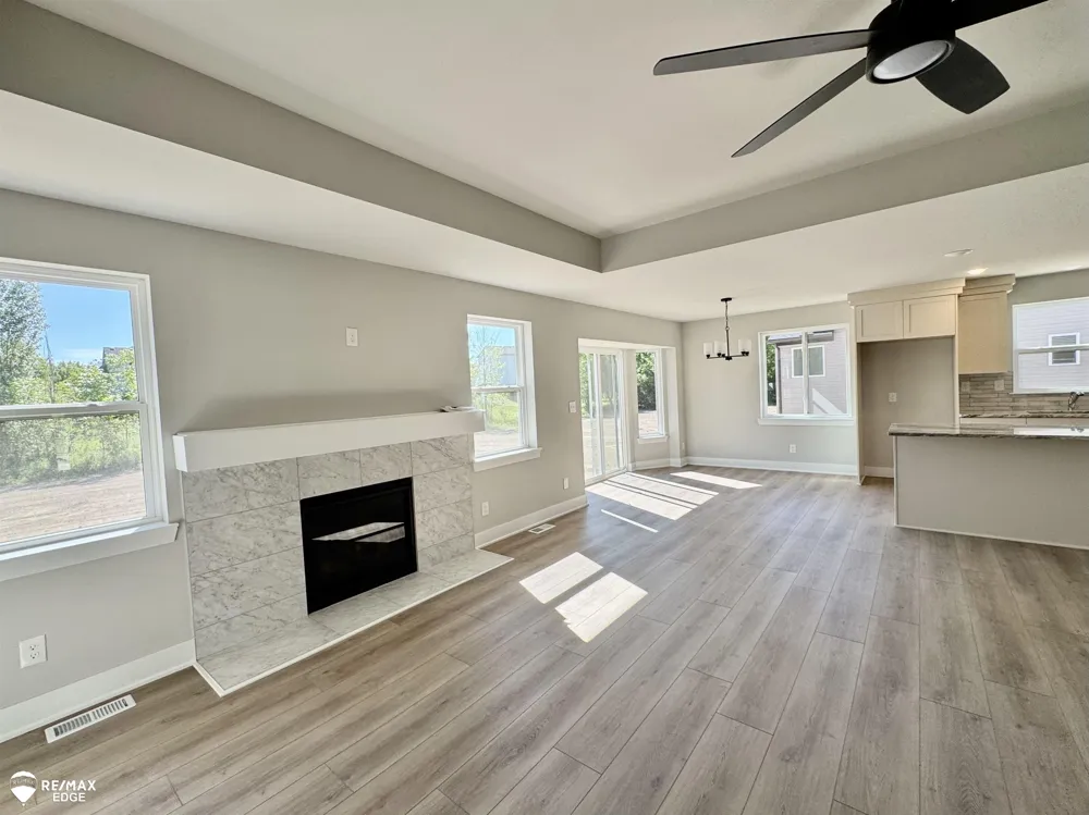 8323 Peninsula Circle Mundy Township, MI 48439