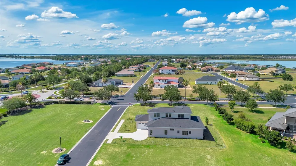 134 BLAZING STAR AVENUE Lake Alfred, FL 33850