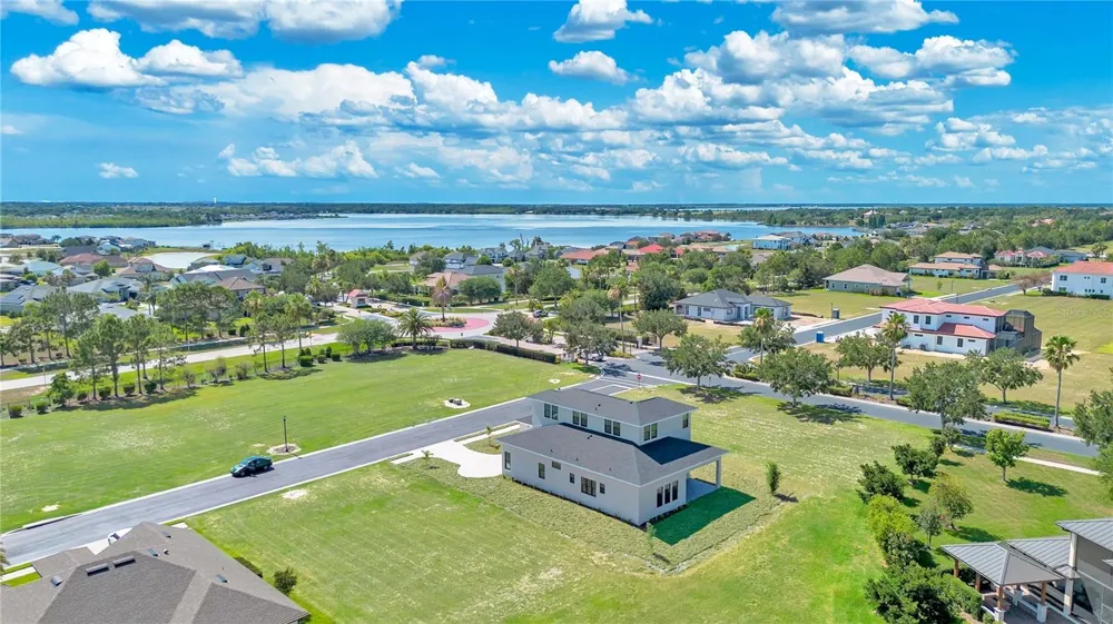 134 BLAZING STAR AVENUE Lake Alfred, FL 33850