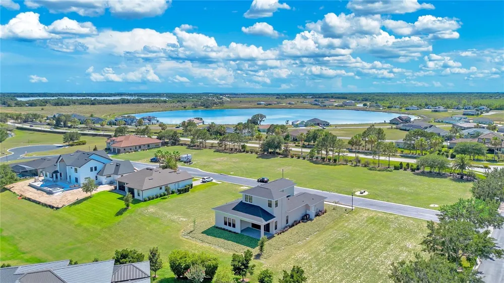 134 BLAZING STAR AVENUE Lake Alfred, FL 33850