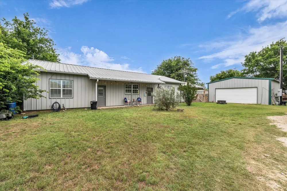 173 County Road 3465 Clifton, TX 76634