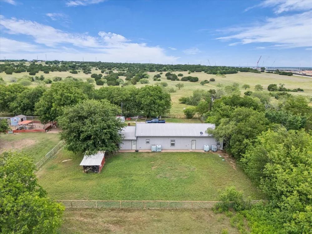 173 County Road 3465 Clifton, TX 76634