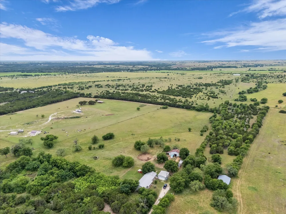 173 County Road 3465 Clifton, TX 76634
