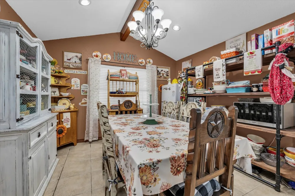 173 County Road 3465 Clifton, TX 76634