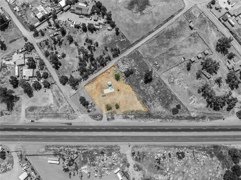 27520 State Highway 74 Perris, CA 92570