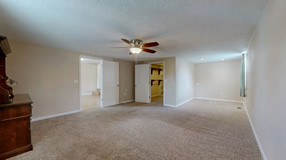 100 Waggoner St Decherd, TN 37324