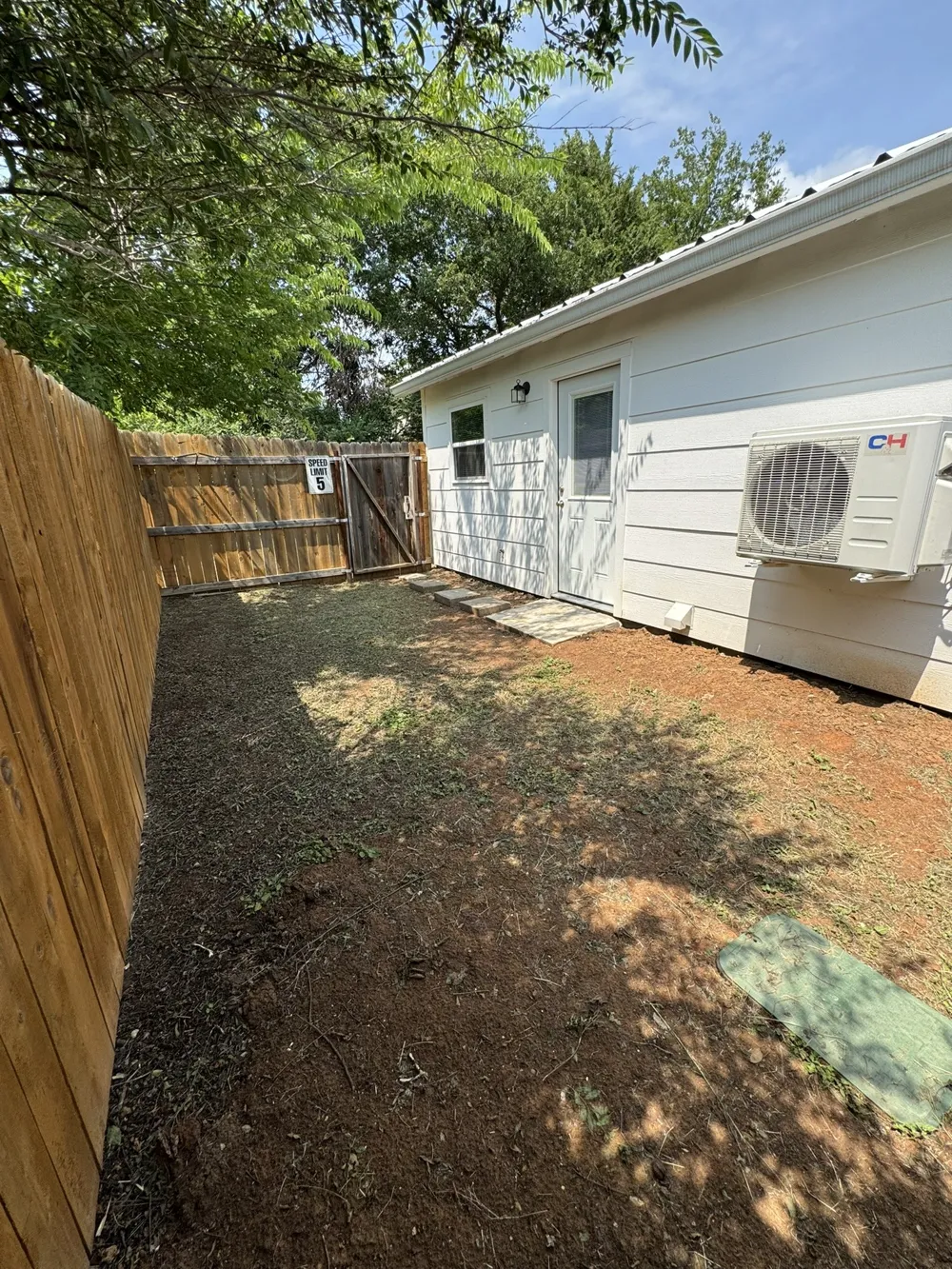 320 W 6th Street Weatherford, TX 76086