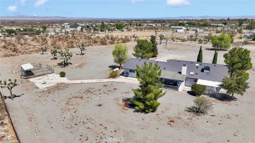 11574 Silver Rock Pinon Hills, CA 92372