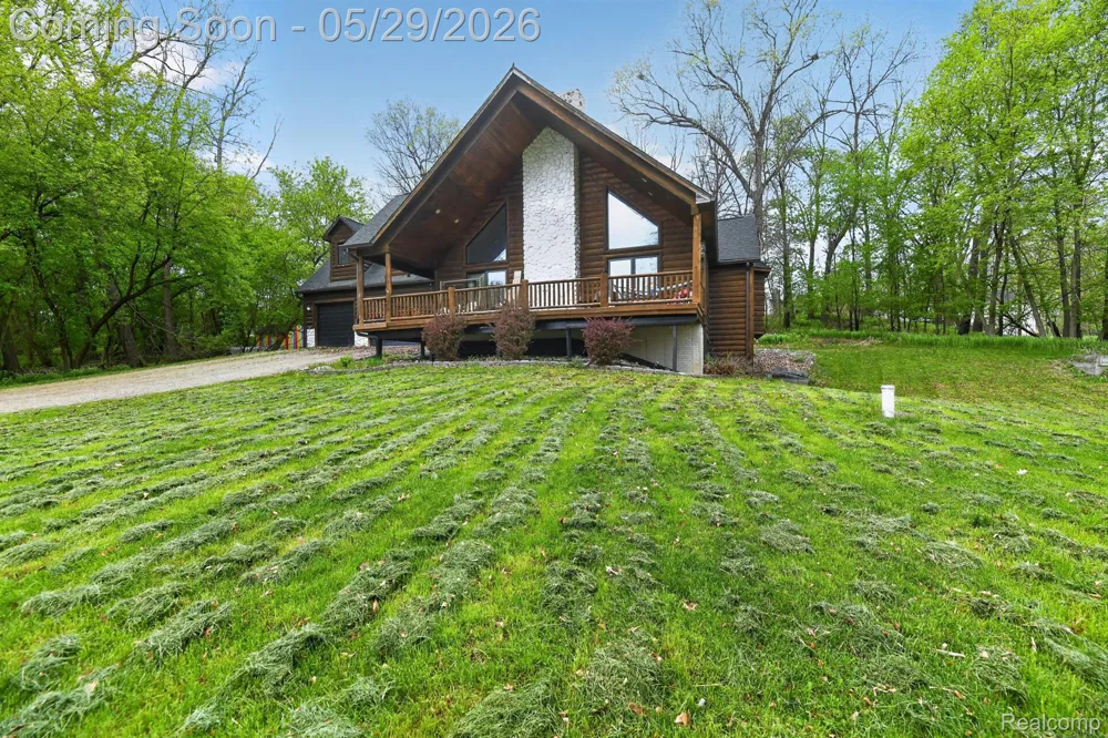 3845 Lake Lapeer Drive Elba Township, MI 48455