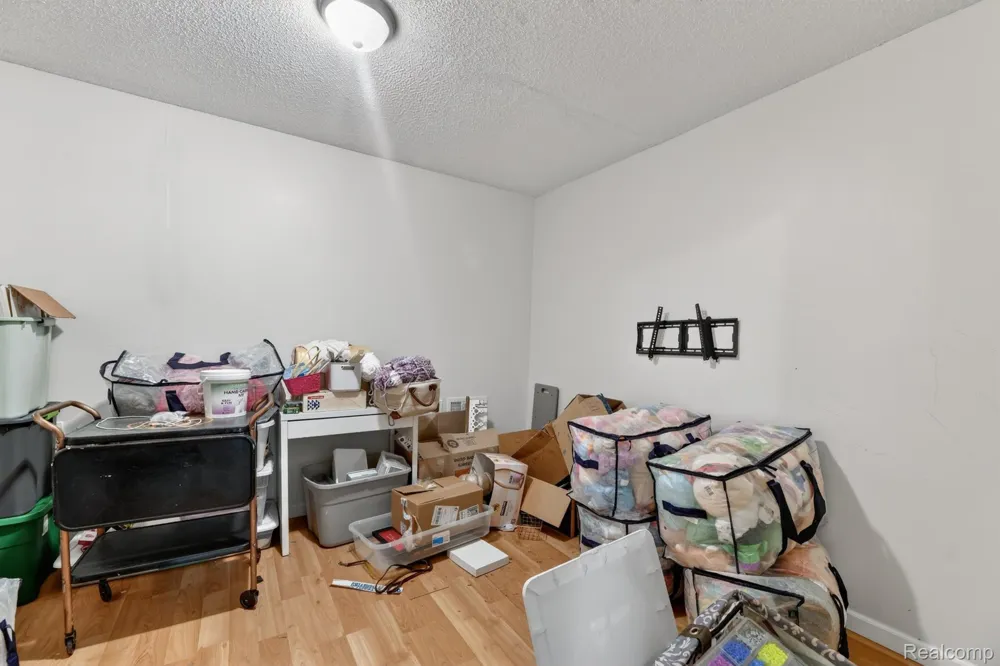 3845 Lake Lapeer Drive Elba Township, MI 48455