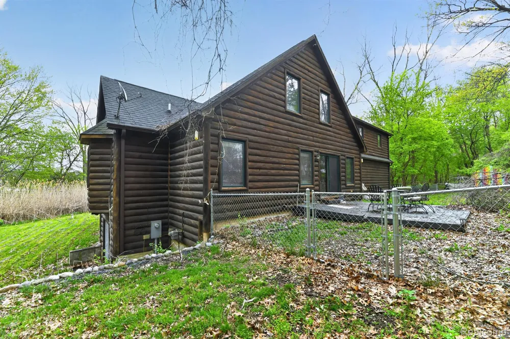 3845 Lake Lapeer Drive Elba Township, MI 48455