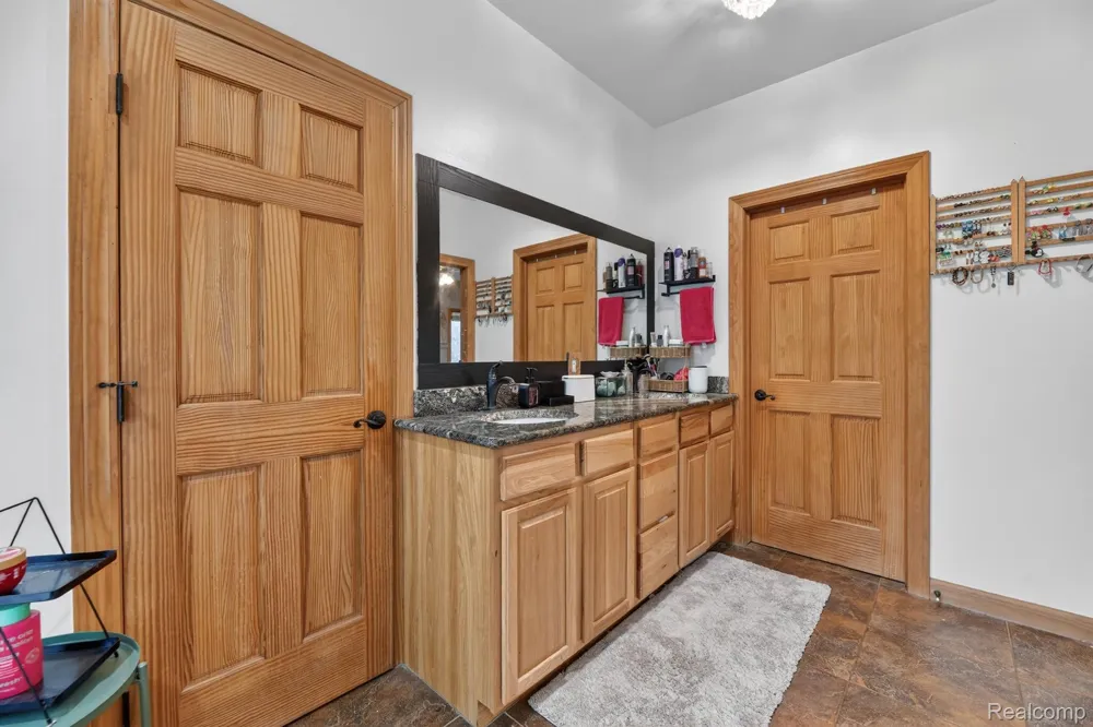 3845 Lake Lapeer Drive Elba Township, MI 48455