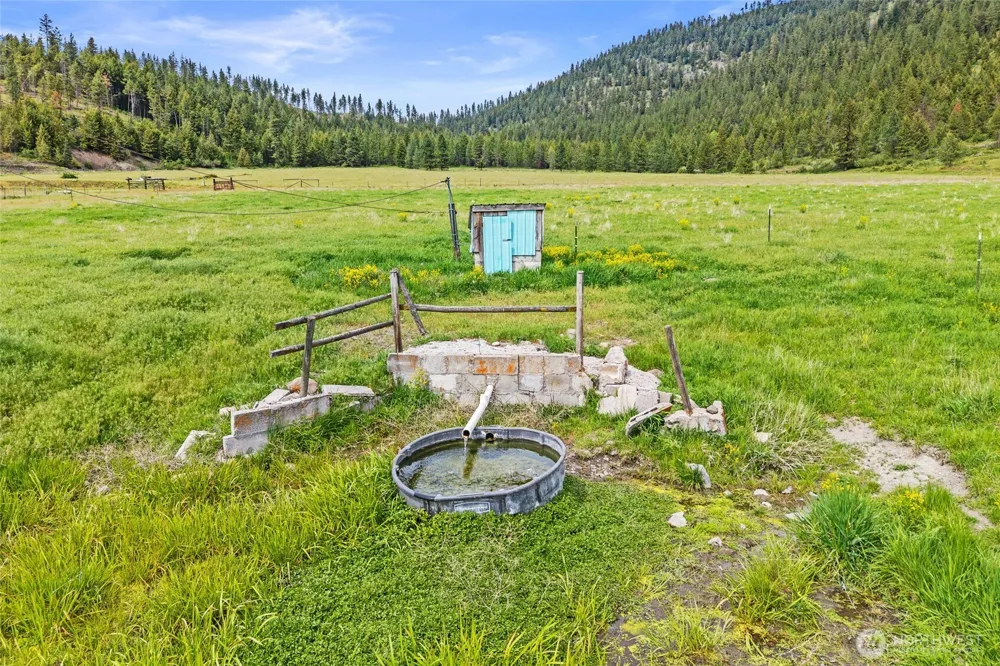 3114 Old Baldy Road Rice, WA 99167