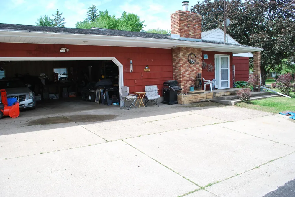 1524 Park Street Fairmont, MN 56031