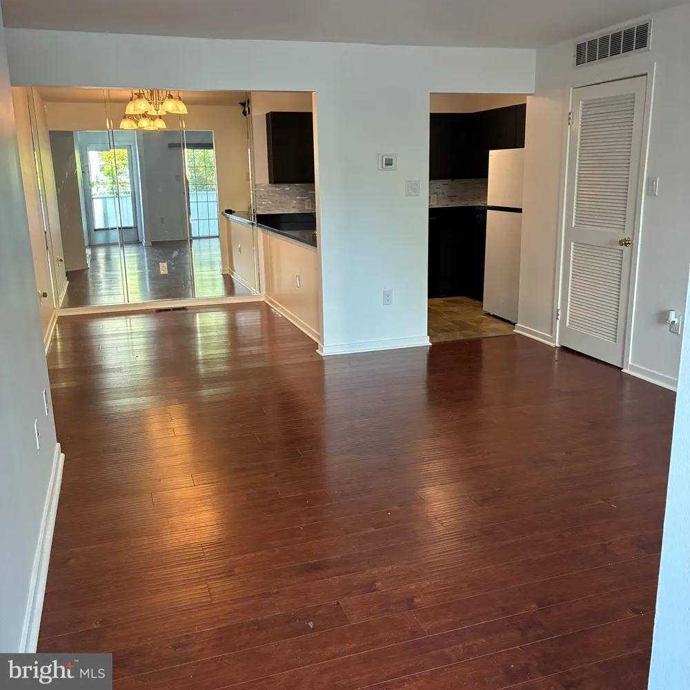310 HEATHER CROFT Egg Harbor Township, NJ 08234