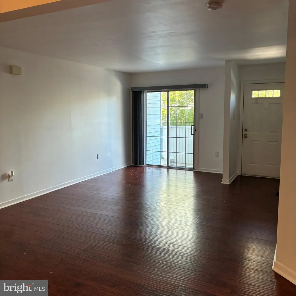 310 HEATHER CROFT Egg Harbor Township, NJ 08234