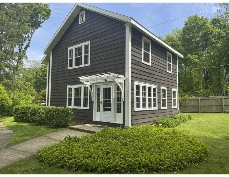 5953 Beechwood Drive Hagar Township, MI 49038