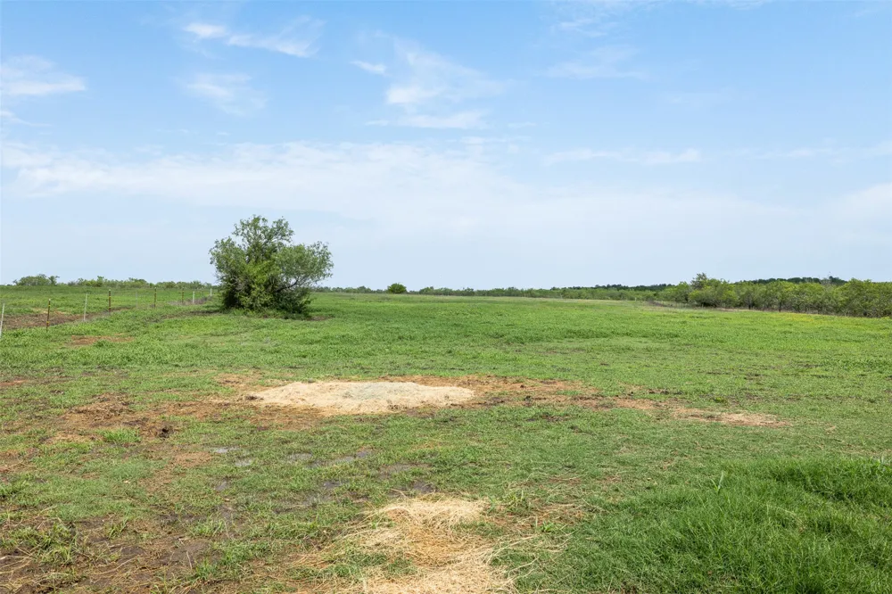1190 Dickerson Road Lockhart, TX 78644