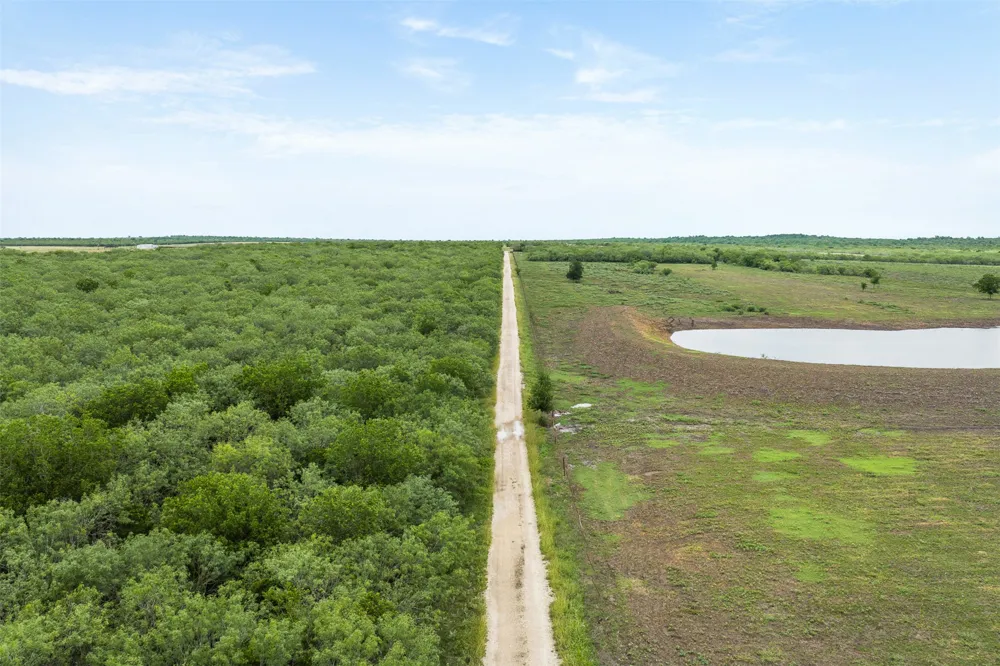1190 Dickerson Road Lockhart, TX 78644