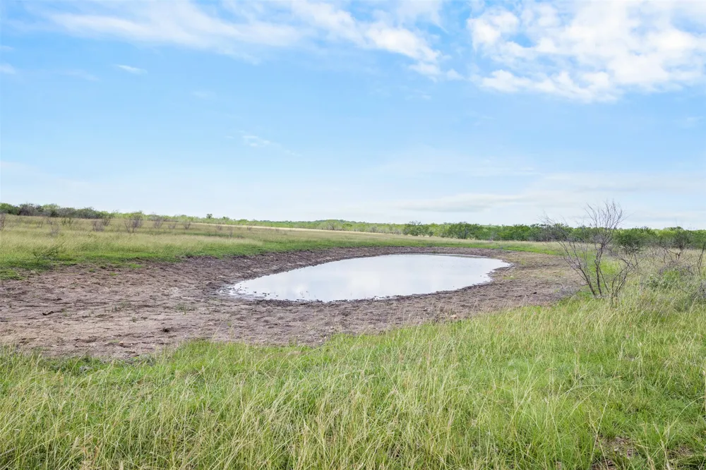 1190 Dickerson Road Lockhart, TX 78644