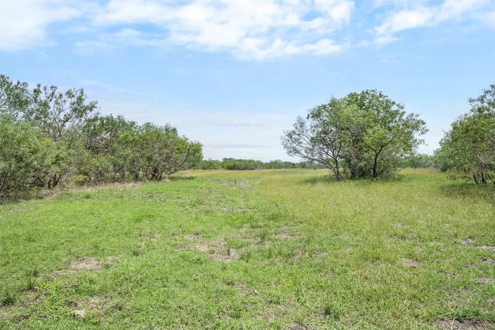 1190 Dickerson Road Lockhart, TX 78644