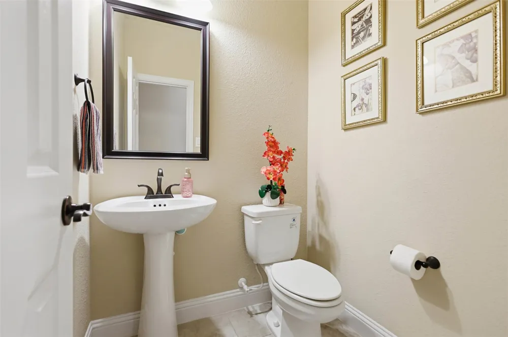 186 Las Colinas Trail Cross Roads, TX 76227