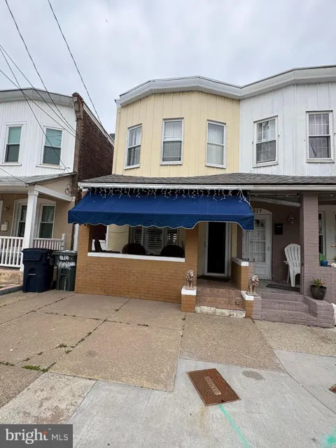 219 ARIZONA AVENUE