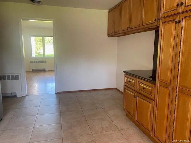 27 Martin Court Great Neck, NY 11024