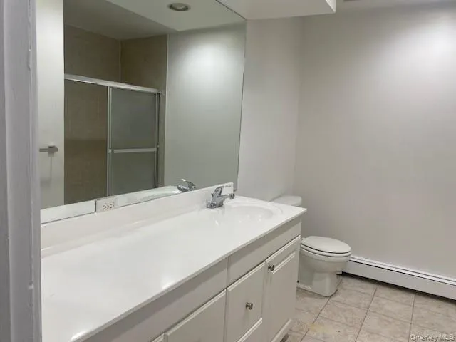 27 Martin Court Great Neck, NY 11024