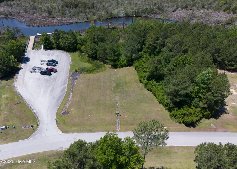 250 Kings Creek Crossing Holly Ridge, NC 28445