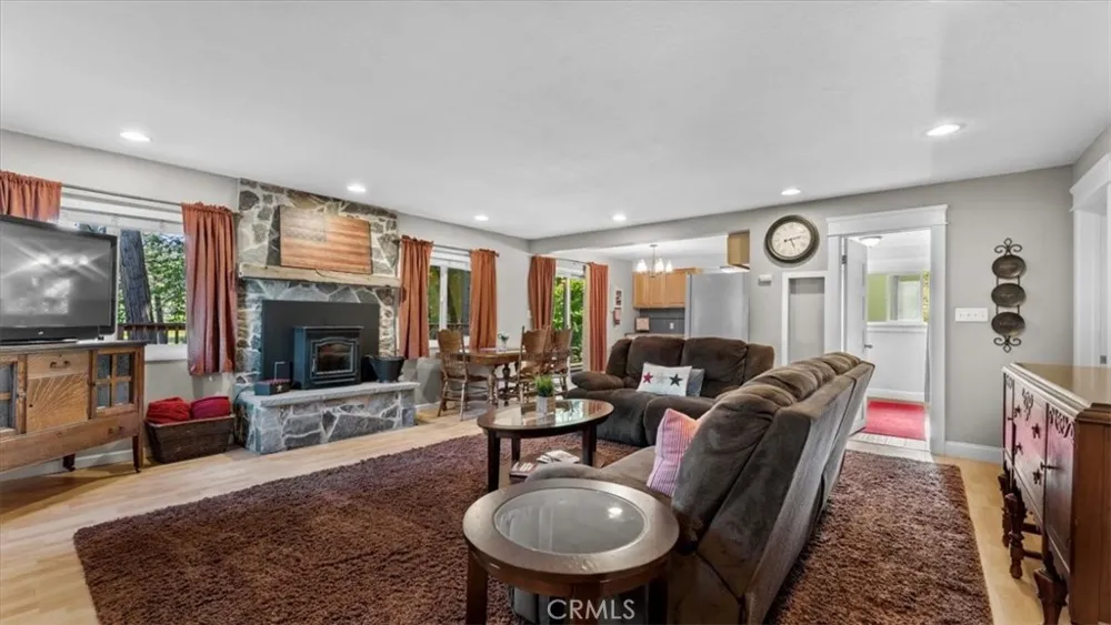 9 Apple Hill Circle Berry Creek, CA 95916