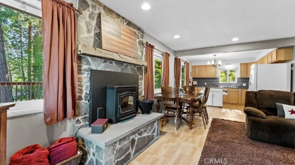 9 Apple Hill Circle Berry Creek, CA 95916