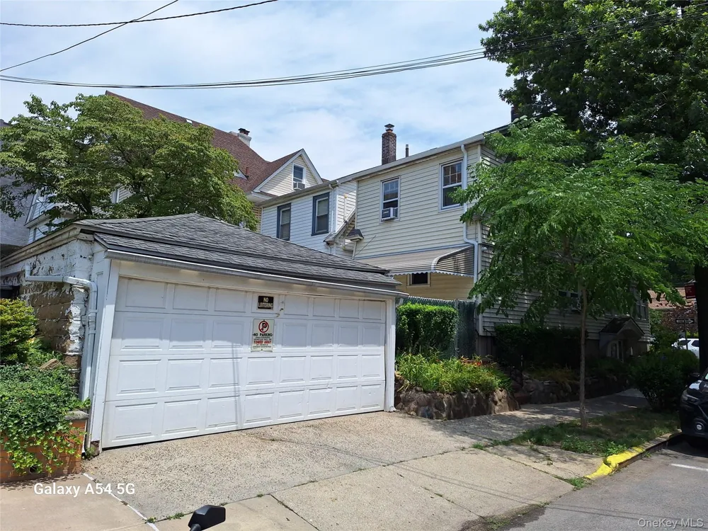 85-46 96th Street Woodhaven, NY 11421