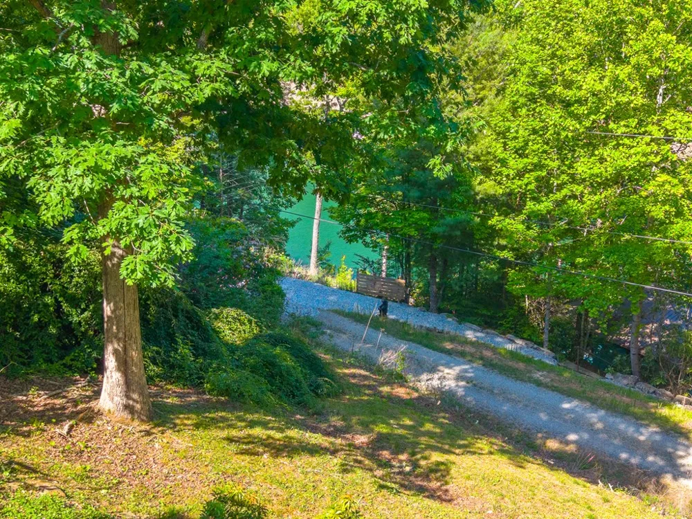 PANTHER CREEK DEV Almond, NC 28702