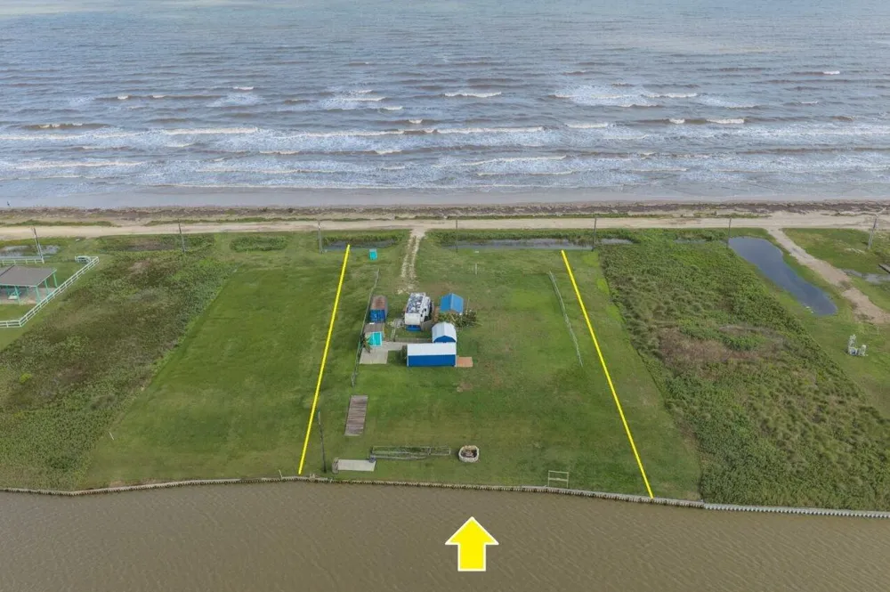 983 Canal Drive Sargent, TX 77414