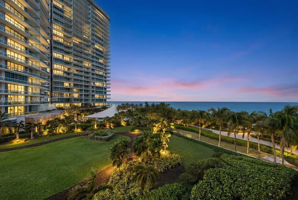 10275 Collins Ave #507 Bal Harbour, FL 33154