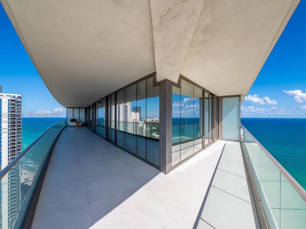 18975 Collins Ave #3105 Sunny Isles Beach, FL 33160