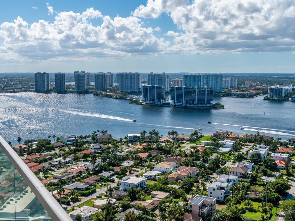 18975 Collins Ave #3105 Sunny Isles Beach, FL 33160