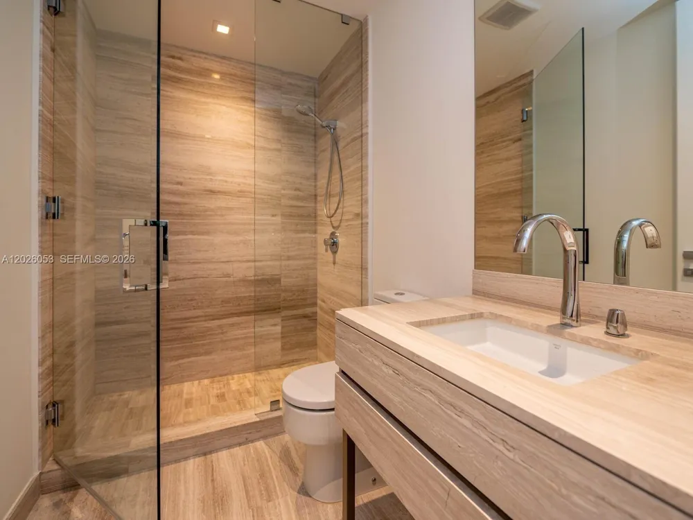 18975 Collins Ave #3105 Sunny Isles Beach, FL 33160