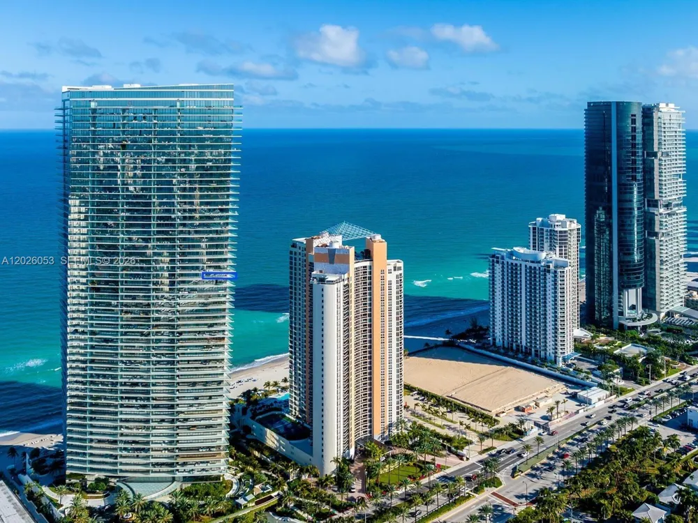 18975 Collins Ave #3105 Sunny Isles Beach, FL 33160