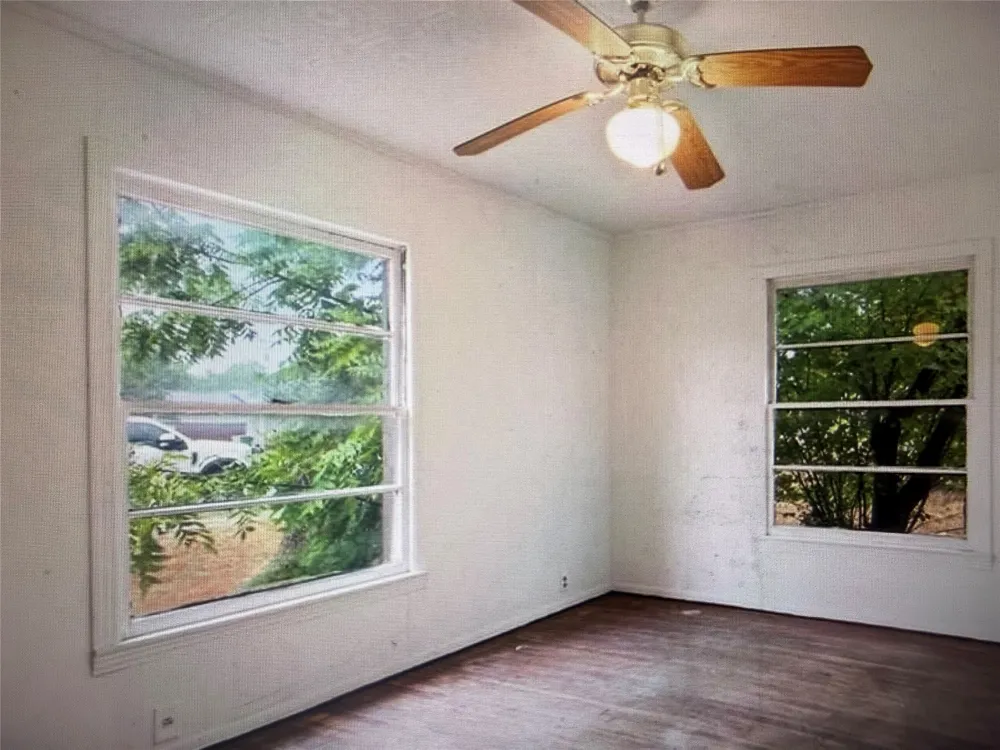 1508 E Texas Avenue Mart, TX 76664