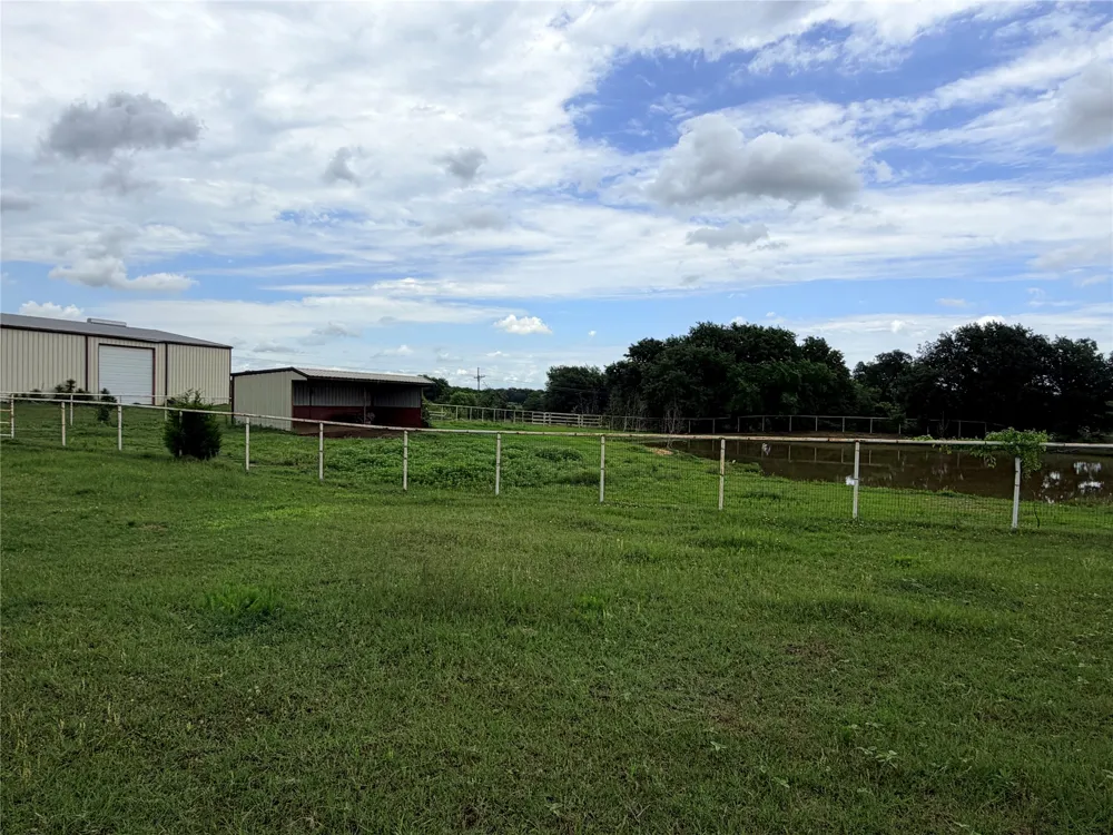 6832 Fm 2931 Aubrey, TX 76227