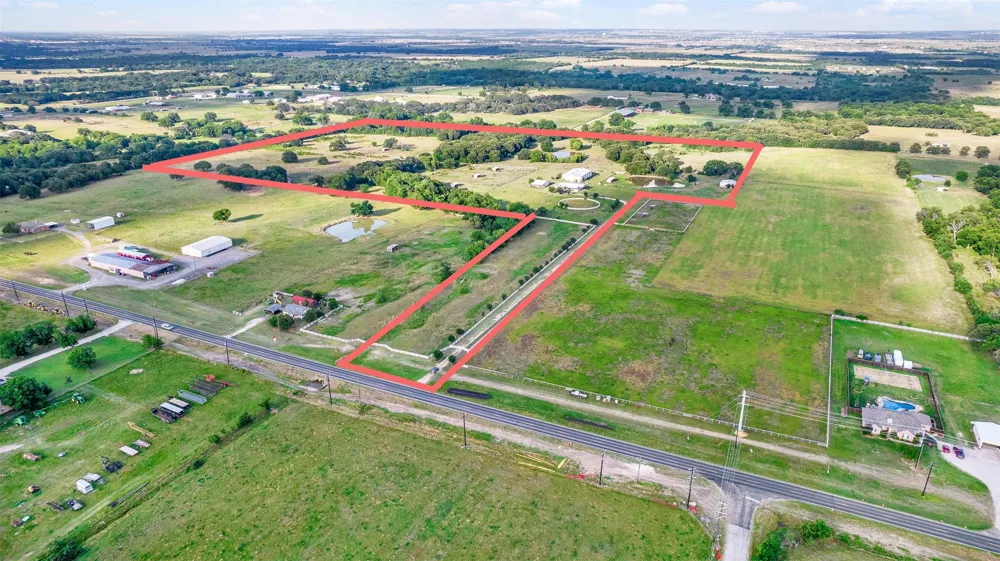6832 Fm 2931 Aubrey, TX 76227
