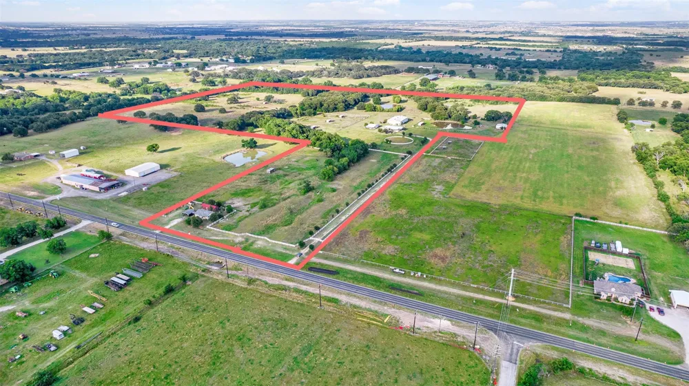 6832 Fm 2931 Aubrey, TX 76227