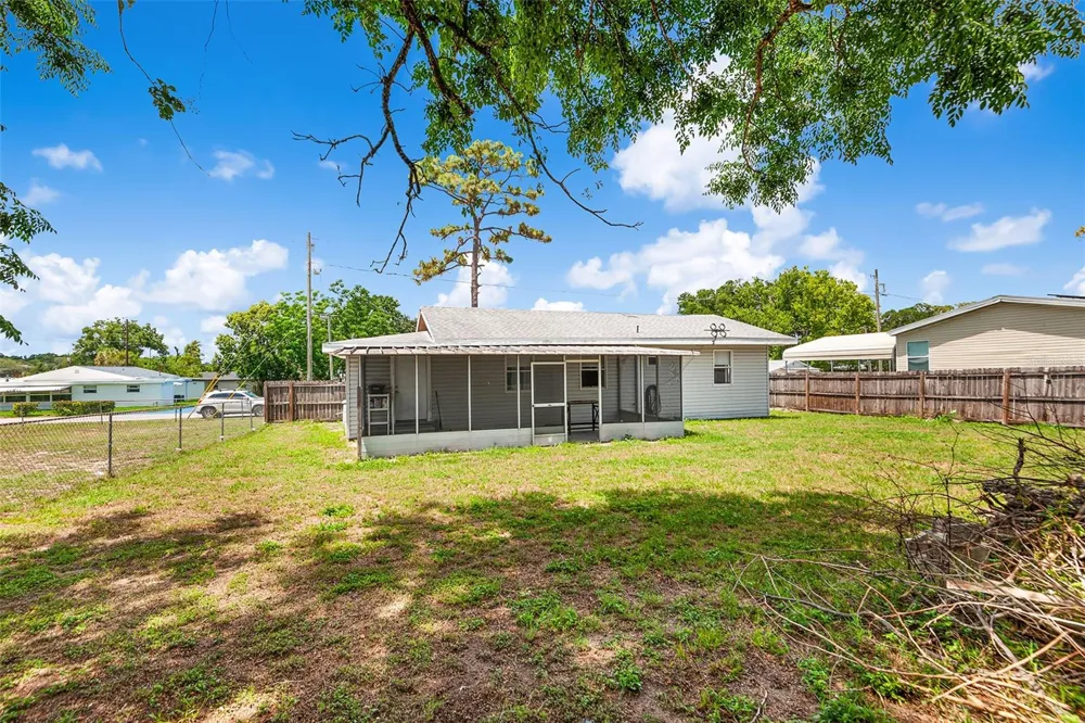 39014 KIRKLAND DRIVE Zephyrhills, FL 33542