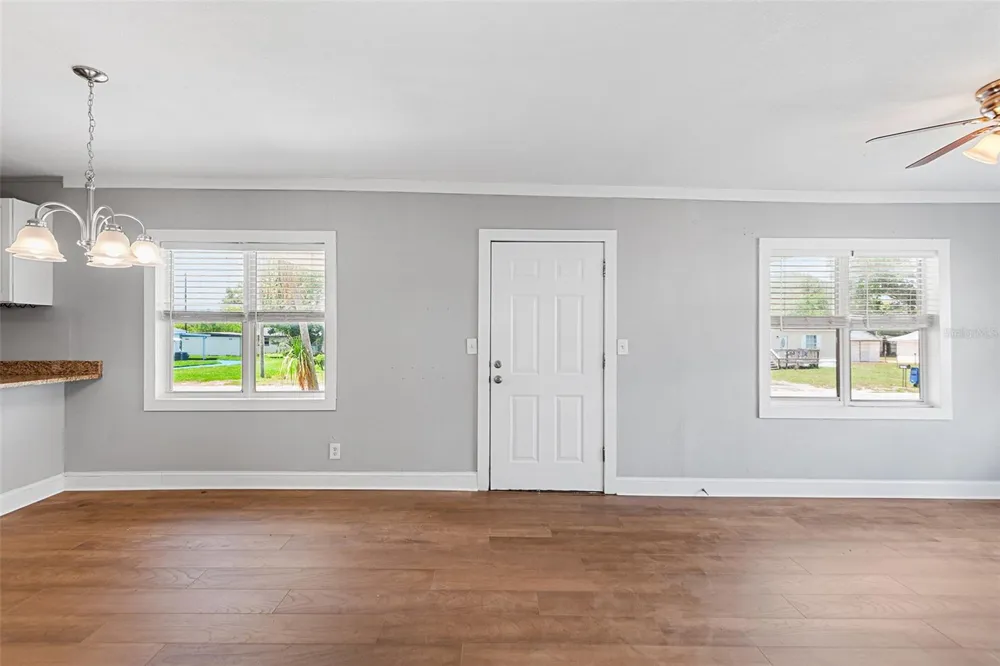 39014 KIRKLAND DRIVE Zephyrhills, FL 33542