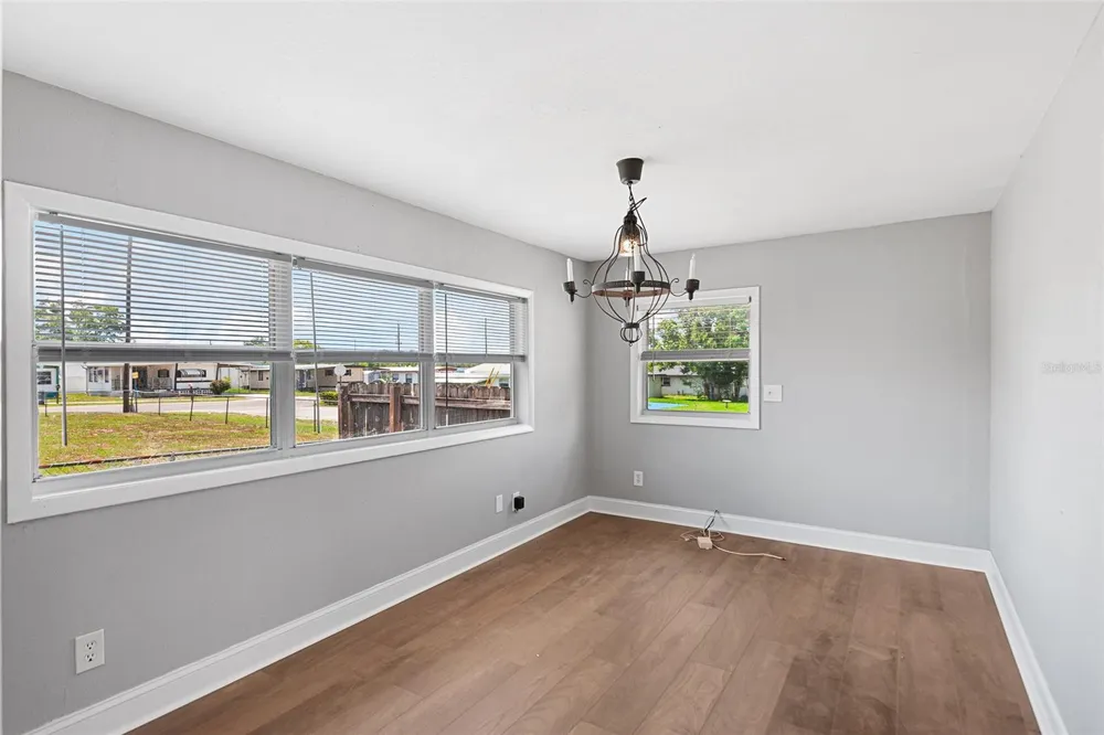 39014 KIRKLAND DRIVE Zephyrhills, FL 33542