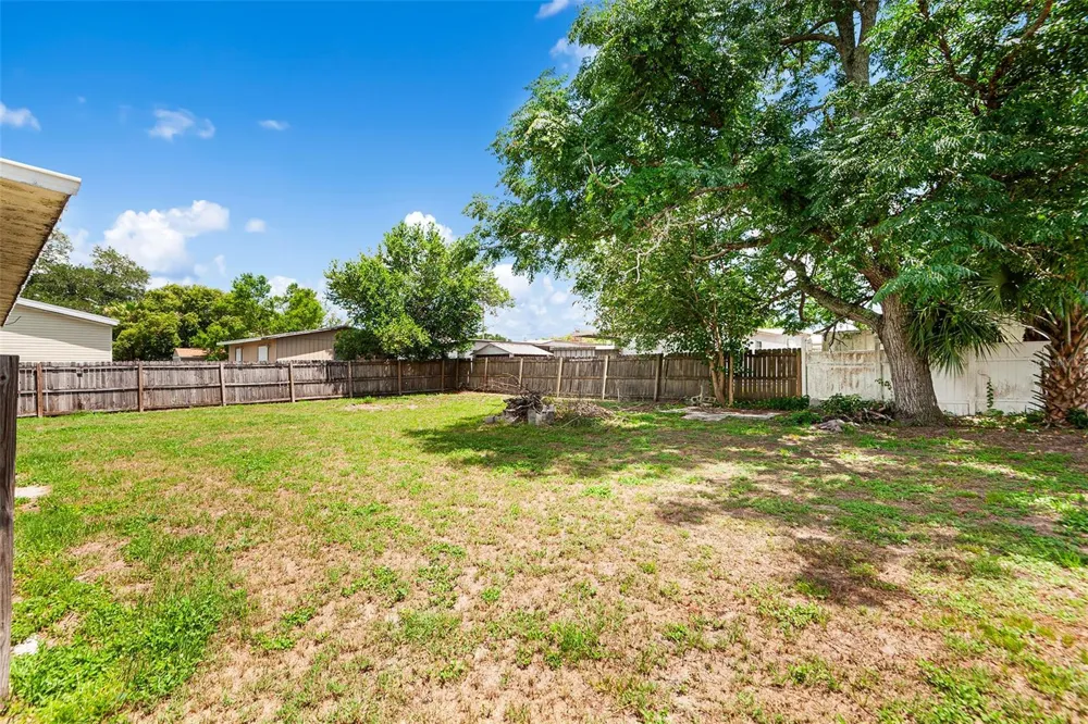 39014 KIRKLAND DRIVE Zephyrhills, FL 33542
