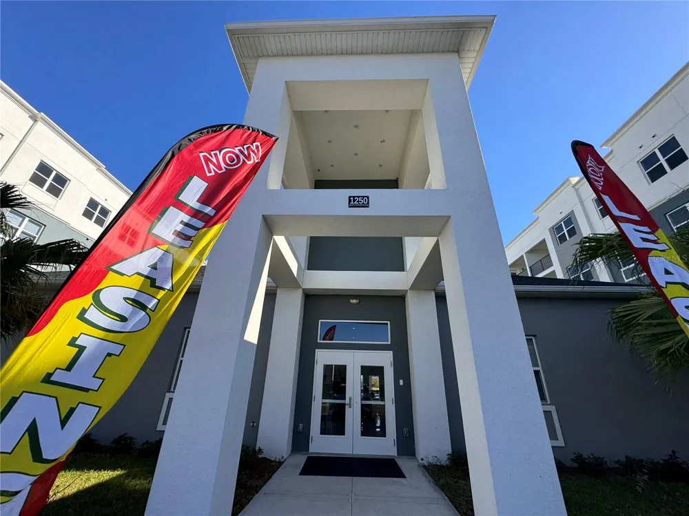 1209 SOUTHSTATION PLACE #306 Orlando, FL 32809